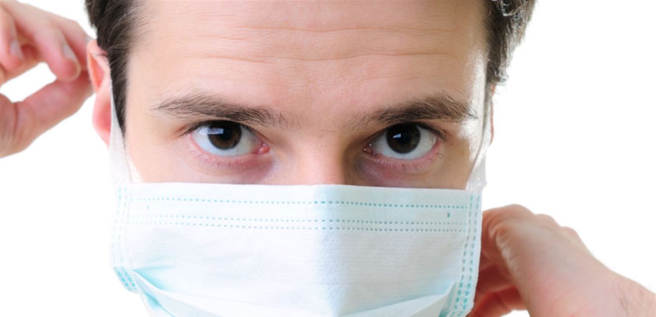 عند ممارسة الرياضة.. هل يجب ارتداء الكمامة؟