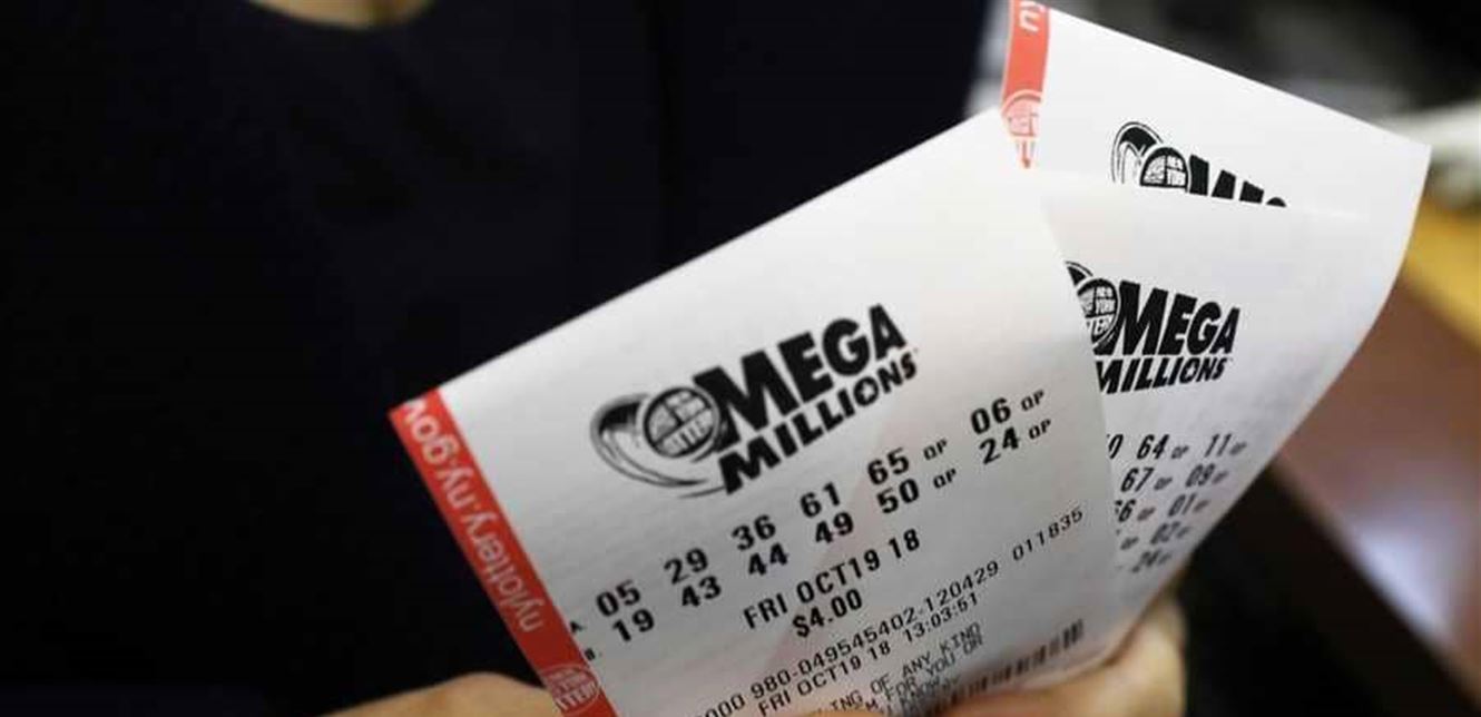 فاز بـ10 ملايين دولار في اليانصيب.. وأعلن رغبته الأولى عد