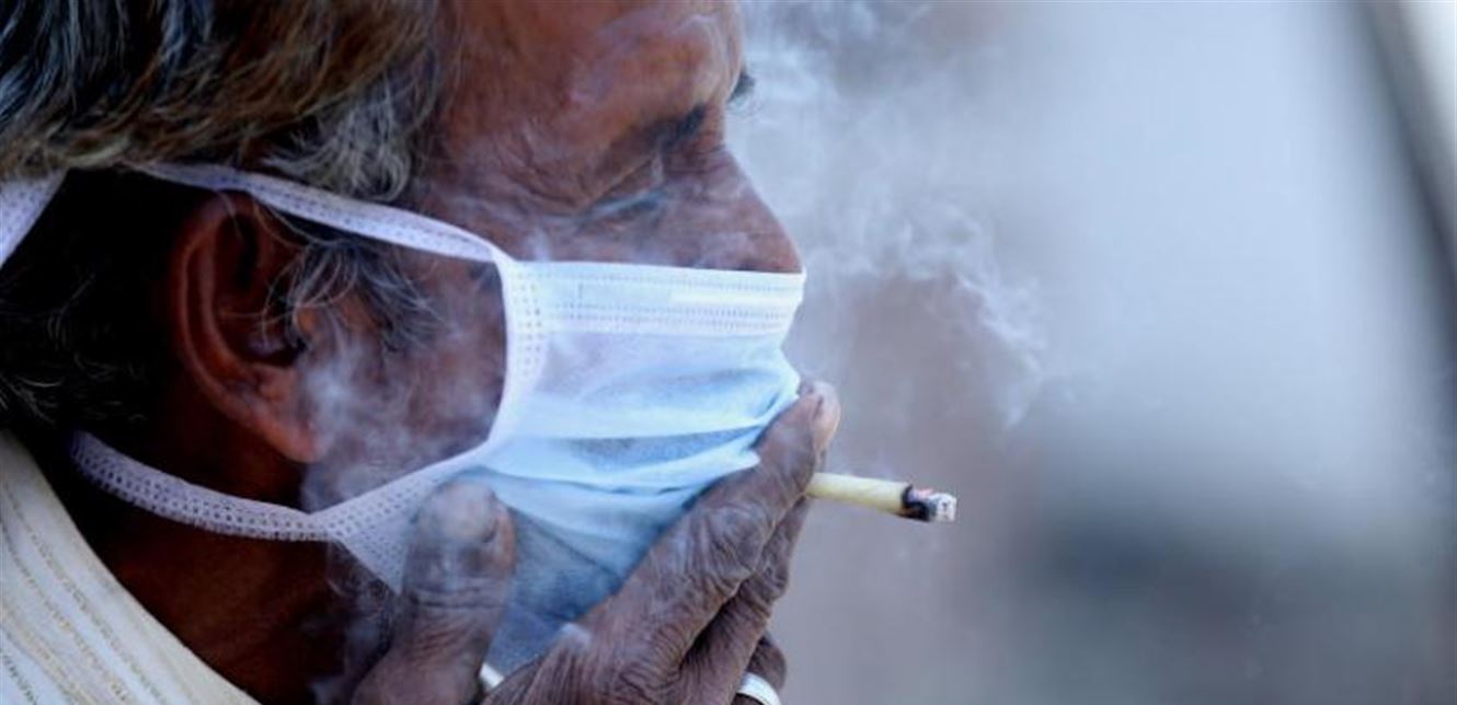 لماذا يكون المدخن أكثر عرضة للإصابة