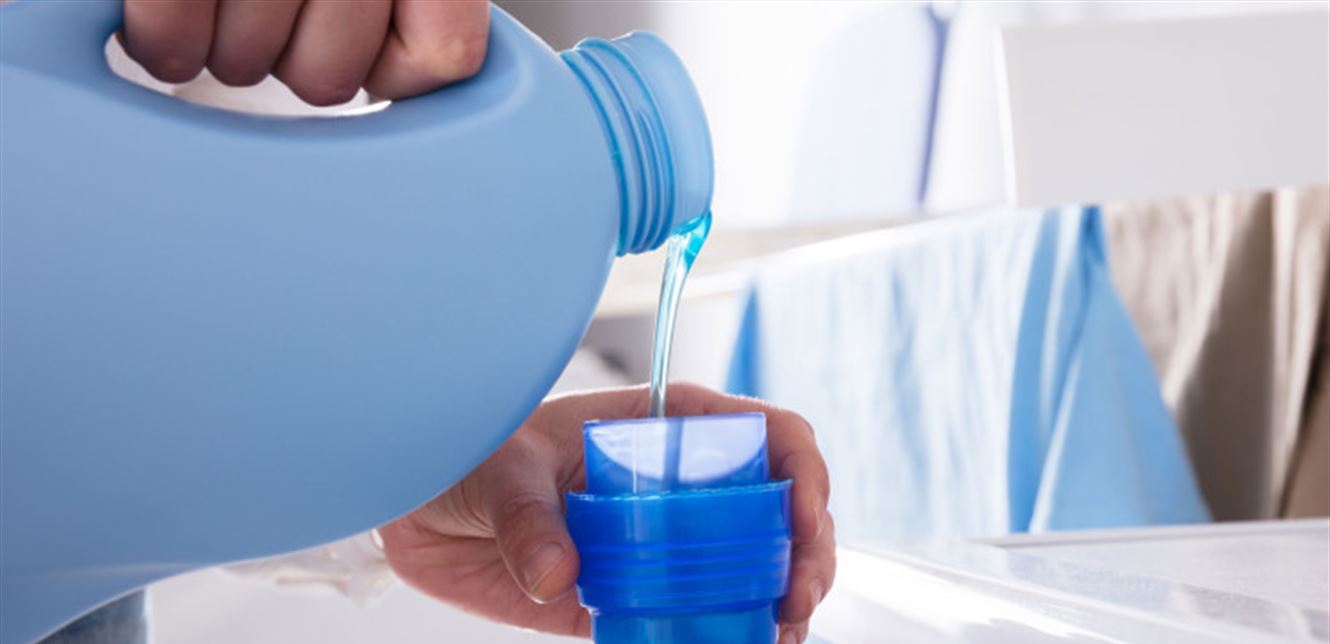 ملح وصابون مخلوط بماء