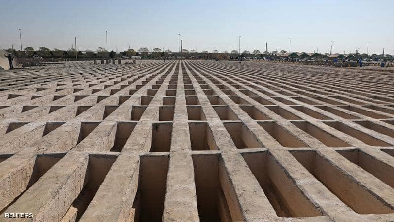 9999985648975649874987654333333 1