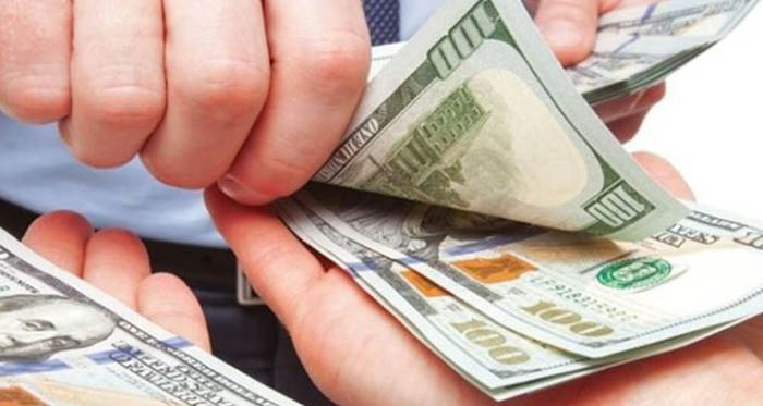 9999998764598756489756498765433333