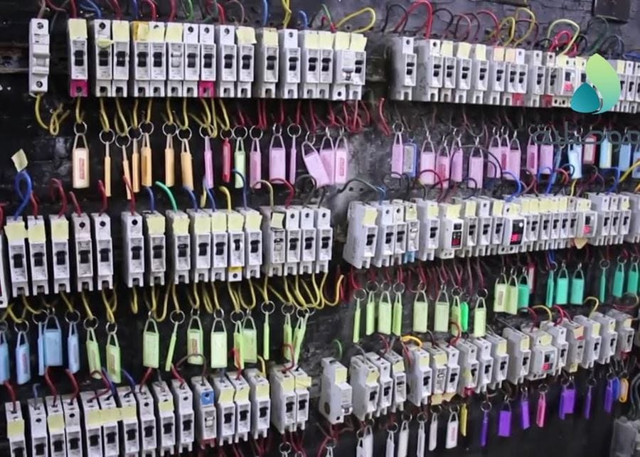 999998756489749875648956749876543333