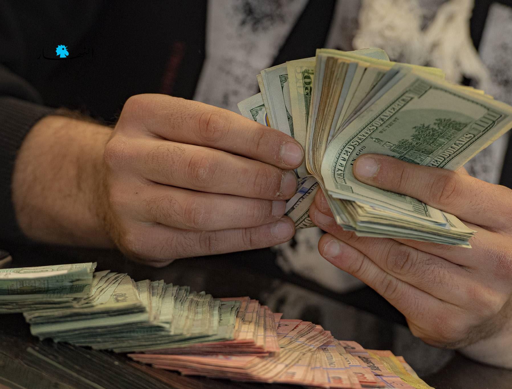 9999998756489754689756489756498756433333