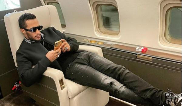 main image60bd43c66d3c5