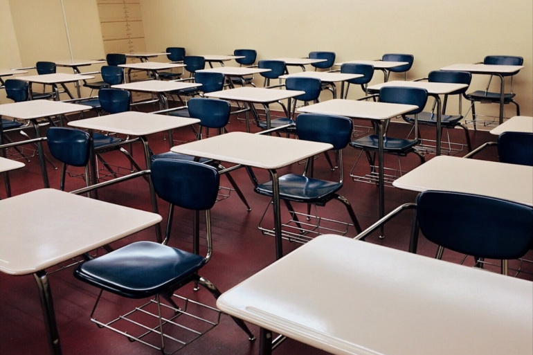 92d79f8a 352c 4db7 b5fe f12b08cab9ff