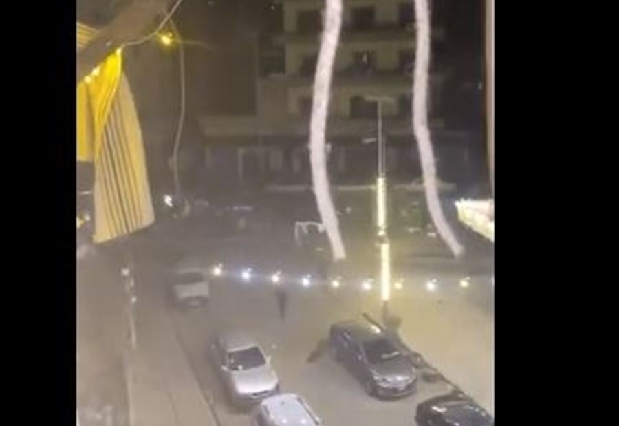 فتنة, جبل محسن, باب التبانة, طرابلس, الجيش اللبناني, الساحل السوري, إشكال, إحتجاجات, الأسلحة, توتر, قطع الطريق, إطلاق النار, الاحتجاجات في لبنان, الفتنة الطائفية, أمن لبنان, الصراع في سوريا, الطائفية في لبنان, مشادات كلامية, العلويين, الشباب اللبناني, السلاح في لبنان, التسليح في طرابلس, التوترات السورية, الفوضى في لبنان, الجريمة في لبنان, الجيش اللبناني يسيطر, التحقيق في لبنان, الأمن اللبناني, السلم الأهلي, sectarian conflict, Jabal Mohsen, Bab al-Tabbaneh, Tripoli, Lebanese Army, Syrian coast, conflict in Lebanon, protests, weapons in Lebanon, tensions in Tripoli, sectarian violence, social media protests, Lebanon protests, Syrian violence, Alawites, Lebanese security, national unity in Lebanon, Baqar neighborhood, shooting in Lebanon, Lebanese conflict, Lebanese security forces, security in Lebanon, Lebanese government, protest marches, Sunni-Shia relations, sectarian tensions in Lebanon, Lebanese Army intervention, security forces in Lebanon, conflict resolution in Lebanon