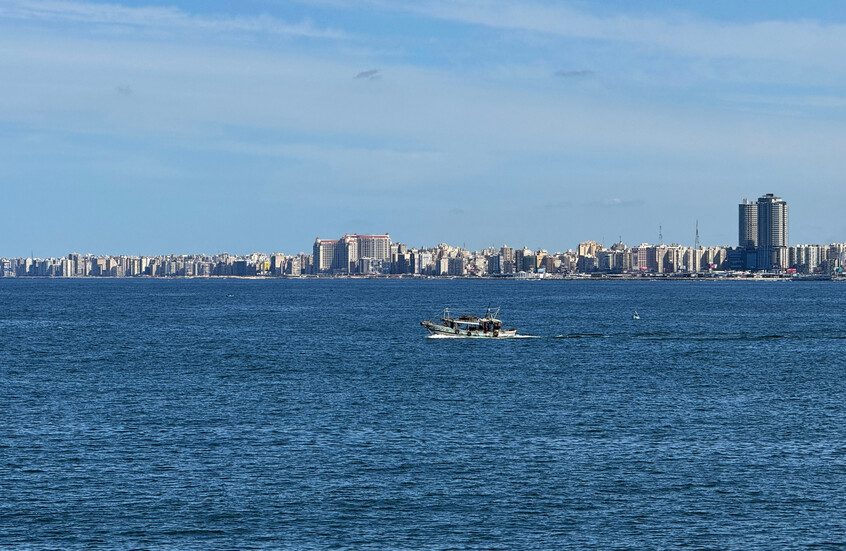 التغير المناخي، غرق الإسكندرية، ارتفاع مستوى البحر، تأثير التغير المناخي، تآكل السواحل، التغيرات البيئية، المياه المالحة، انهيار المباني، حماية المدن الساحلية، مكتبة الإسكندرية، منارة الإسكندرية، خطر ارتفاع مستوى البحر، ظاهرة الاحتباس الحراري، زيادة مستوى البحر، الإسكندرية مهددة، الحلول البيئية، تغير المناخ 2025، التهديدات البيئية، العواصف الشديدة، الإسكندرية في خطر, Climate change, Alexandria flooding, sea level rise, impact of climate change, coastal erosion, environmental changes, seawater intrusion, building collapse, coastal city protection, Alexandria library, Alexandria lighthouse, sea level rise threat, global warming phenomenon, sea level increase, Alexandria threatened, environmental solutions, climate change 2025, environmental threats, extreme storms, Alexandria at risk