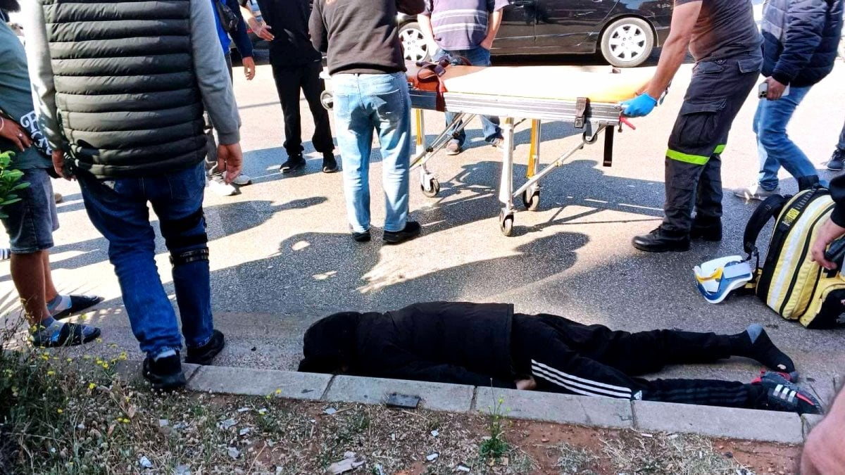 جريمة قتل في بيروت, جريمة في وضح النهار, حادث سير بيروت, الجريمة في الروشة, الأمن في بيروت, التحقيق في جريمة قتل, قتل في لبنان, قوى الأمن اللبنانية, جرائم القتل في لبنان, إطلاق نار في بيروت, الحوادث في بيروت, الأمن العام في بيروت, جريمة غامضة في لبنان, الحوادث الأمنية في لبنان, القتل في لبنان,Murder in Beirut, Daylight Murder Beirut, Raouche Crime, Murder Investigation, Shooting in Beirut, Beirut Traffic Accident, Crime in Beirut, Lebanese Security Forces, Beirut Security Issues, Lebanon Crime News, Murder in Lebanon, Lebanese Police Investigation, Public Safety in Beirut, Beirut Crime Rate, Security Concerns in Beirut