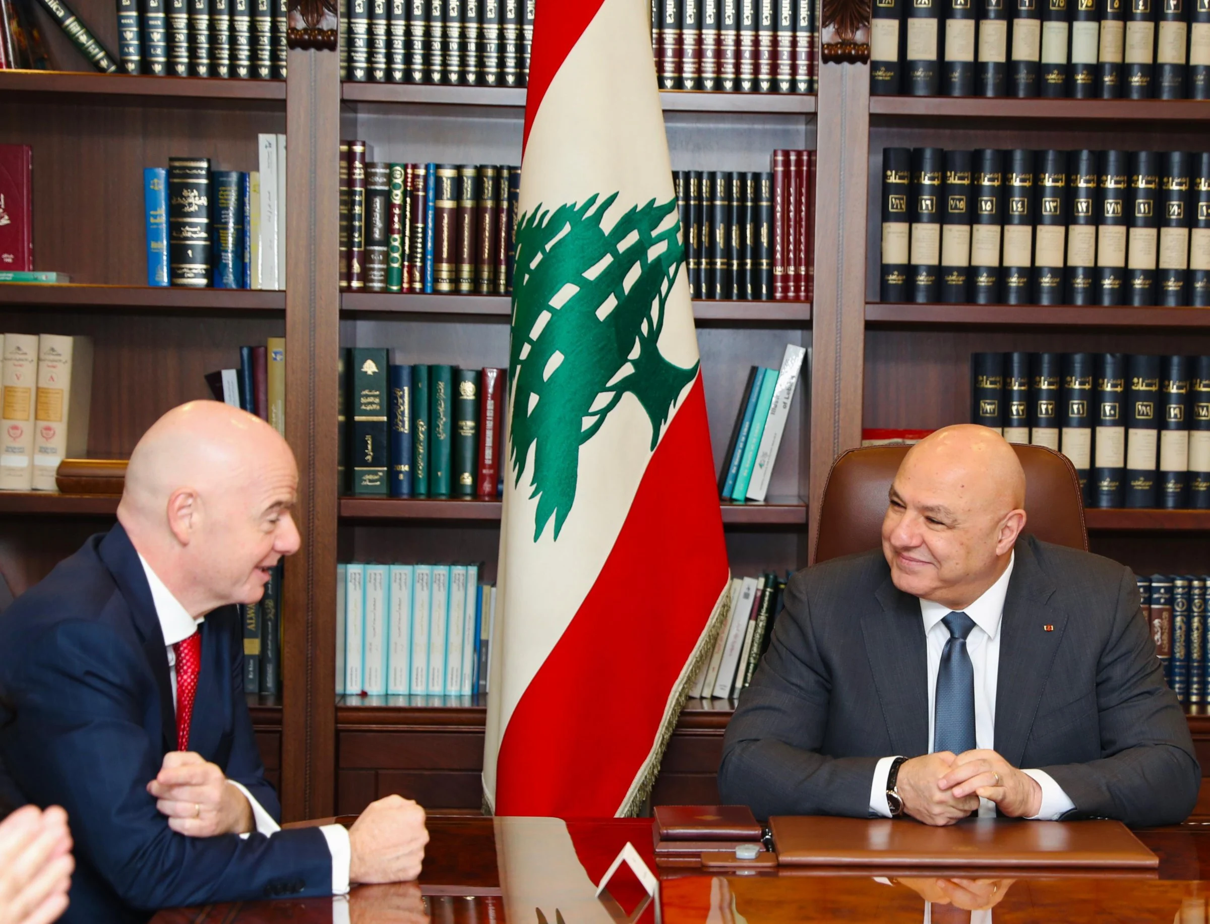 الرئيس اللبناني جوزاف عون رئيس الفيفا جياني إنفانتينو