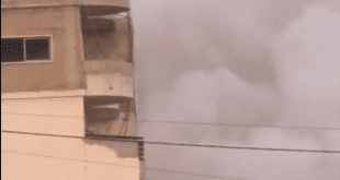 بلحظةٍ تحبس الأنفاس مدني ينجو بأعجوبة من غارة إسرائيلية في طيردبا فيديو