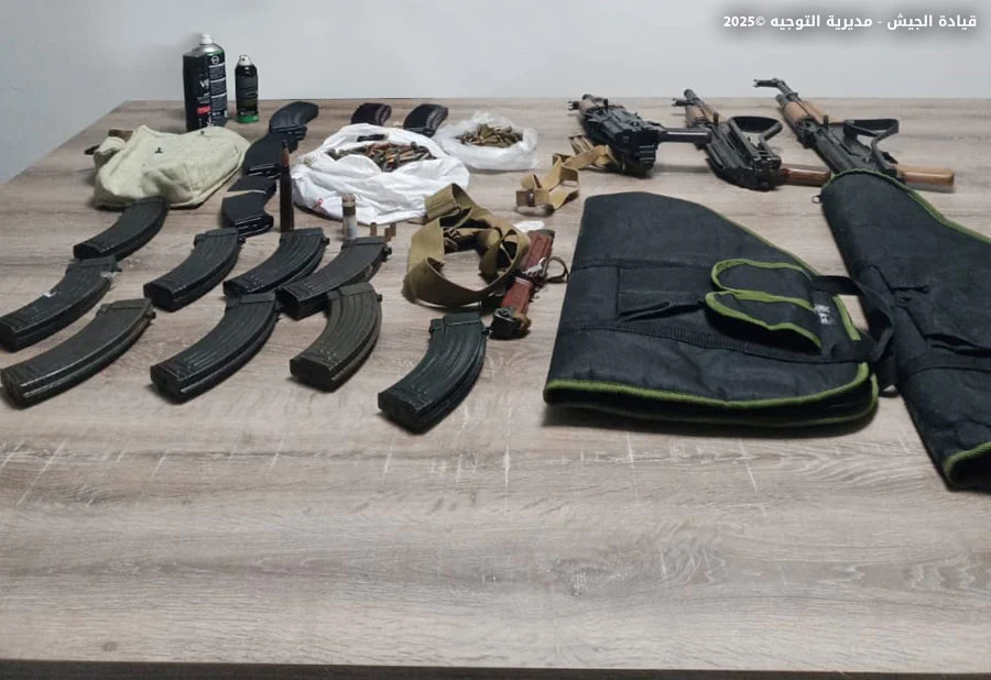 عمليات أمنية متفرقة في بيروت مديرية المخابرات توقف متورطين بجرائم سرقة إطلاق نار واتجار بالأسلحة 1