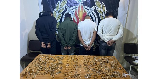 قوى الأمن الداخلي تطيح بعصابة سرقة مليون دولار من الذهب في صور 1