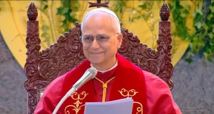 البابا لاوون الرابع عشر يفاجئ الحاضرين في حريصا بعبارة عربية سلام المسيح